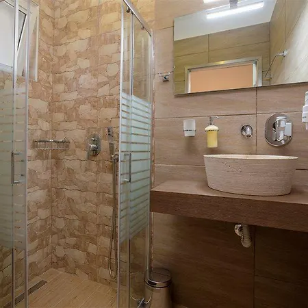 Serenity Boutique - Adults Only 4*